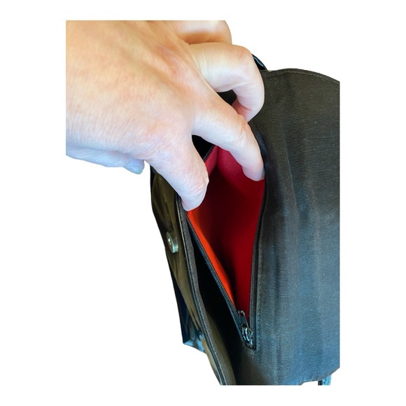 Vintage Towanny black patent shoulder bag 11” with de x 7” tall 13” drop strap - Picture 6 of 6